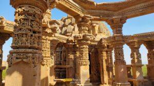 Kiradu Ancient Temples Complex 35 kms west of Barmer Rajasthan is highly decorative with intricate carvings. 