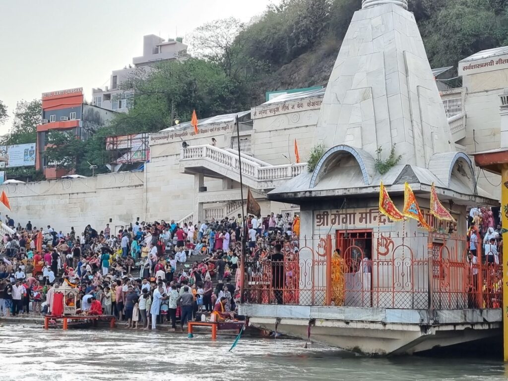Bharat Darshan Rishikesh-Haridwar-Agra trip