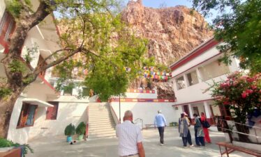 Bharat Darshan Varanasi-Bodhgaya and Deoghar tour