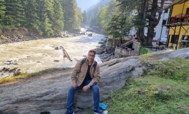 Manali By Volvo by Bharat Darshan Tours Lite