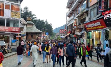 Manali By Volvo by Bharat Darshan Tours Lite